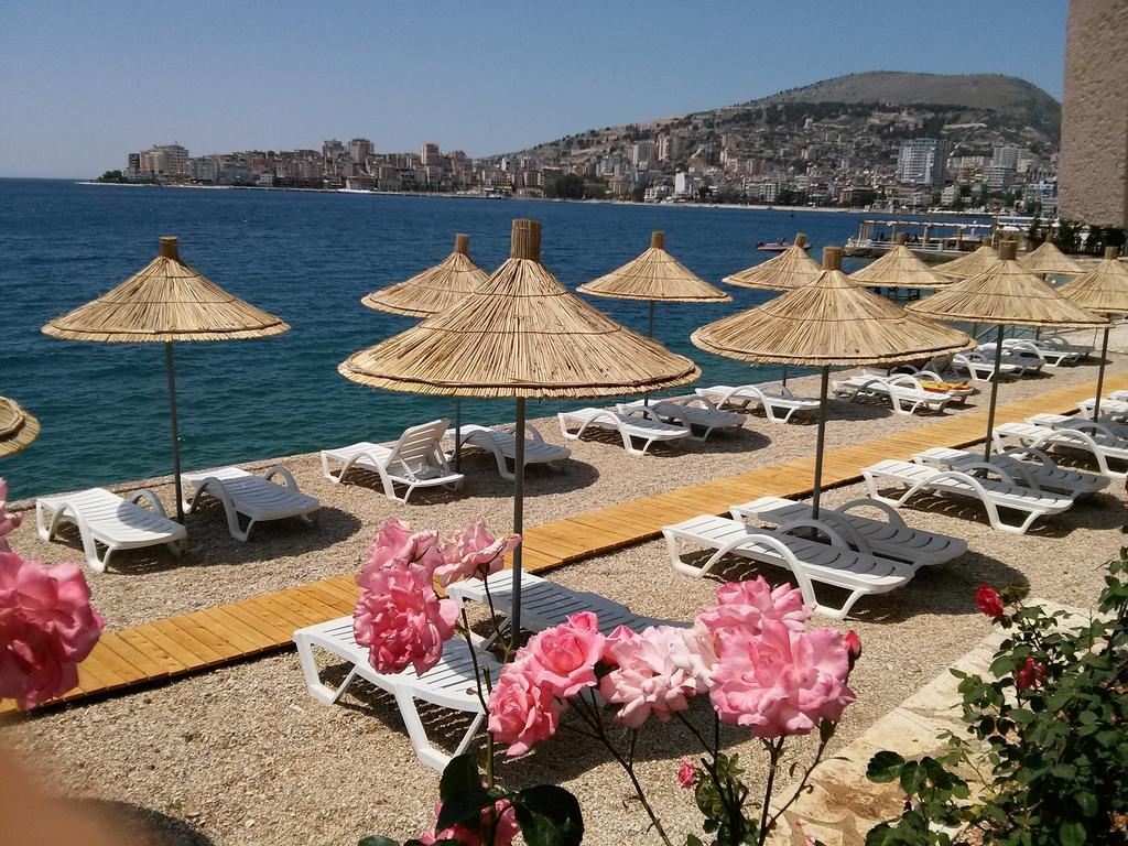 德尔芬妮酒店 Sarandë 外观 照片