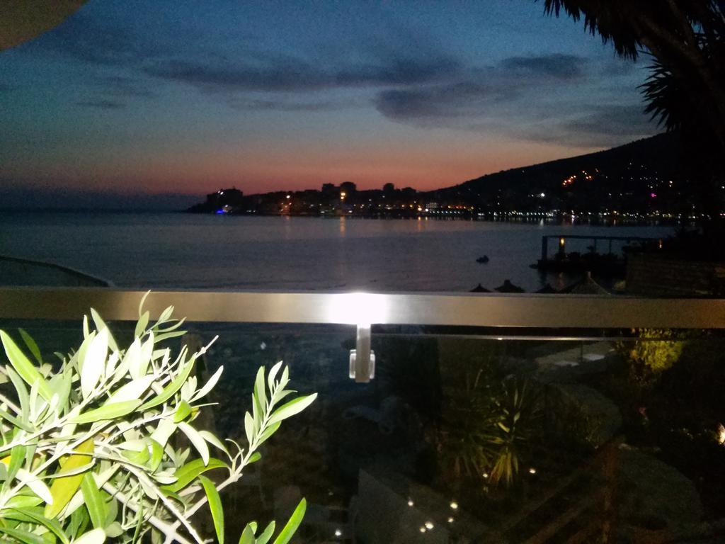 德尔芬妮酒店 Sarandë 外观 照片