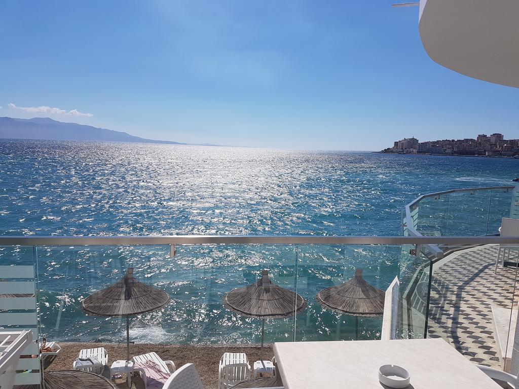 德尔芬妮酒店 Sarandë 外观 照片